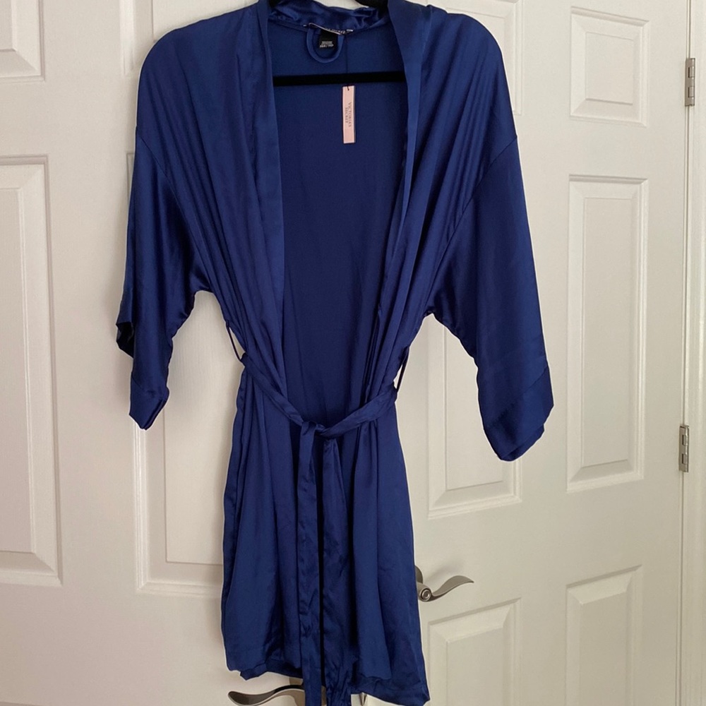Victoria’s Secret blue silk robe with tags